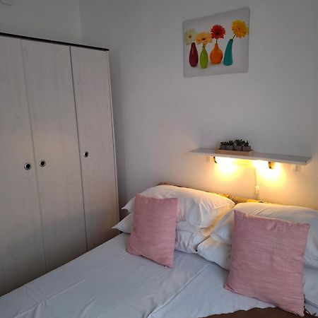 Helen Apartments Crikvenica Eksteriør billede