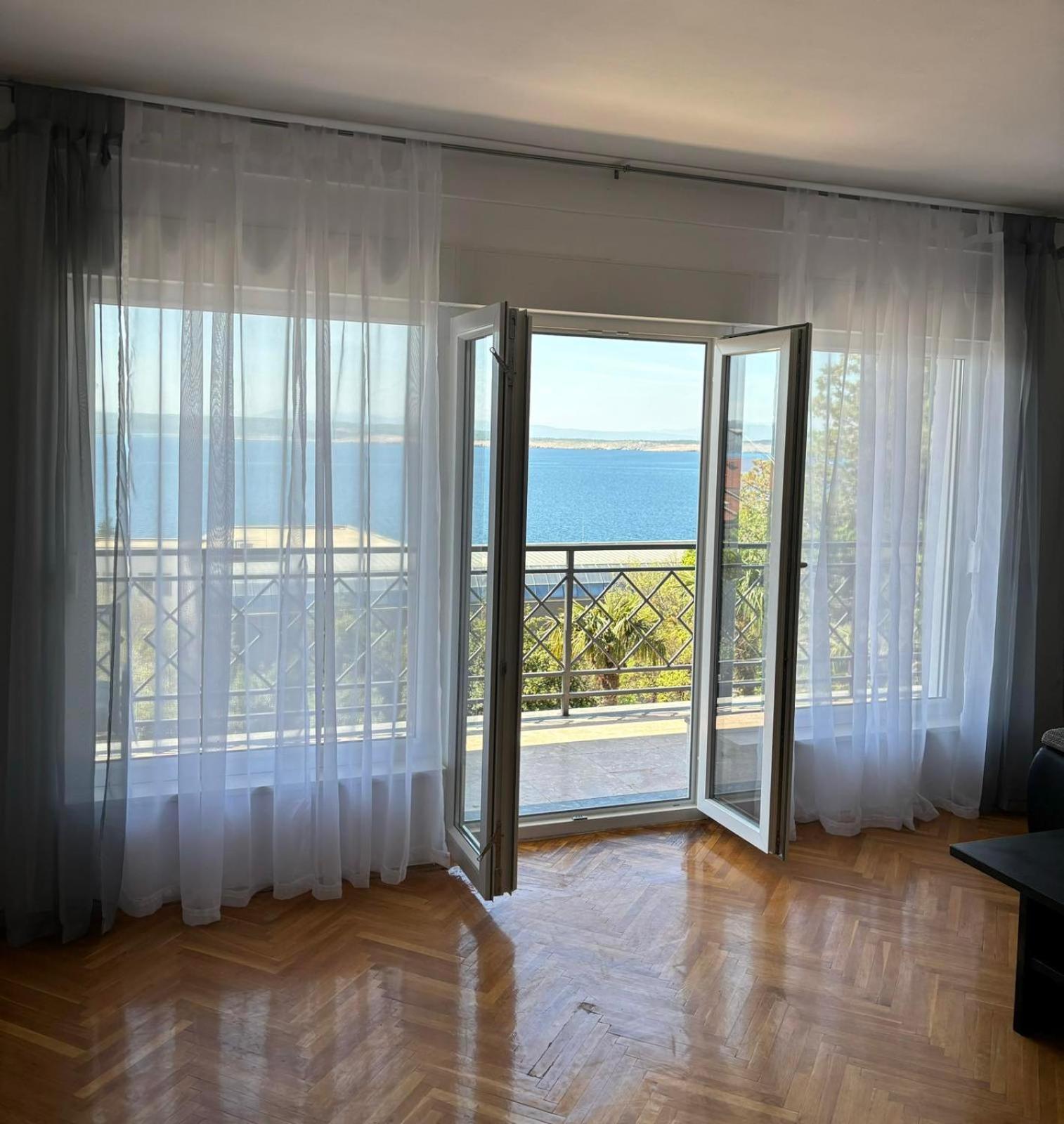 Helen Apartments Crikvenica Eksteriør billede