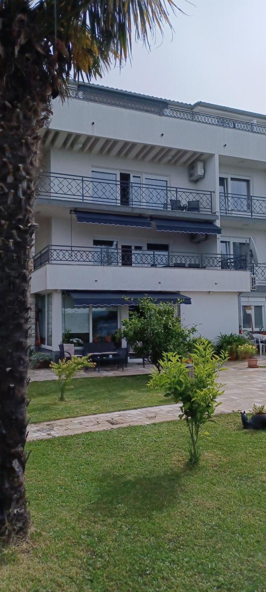 Helen Apartments Crikvenica Eksteriør billede