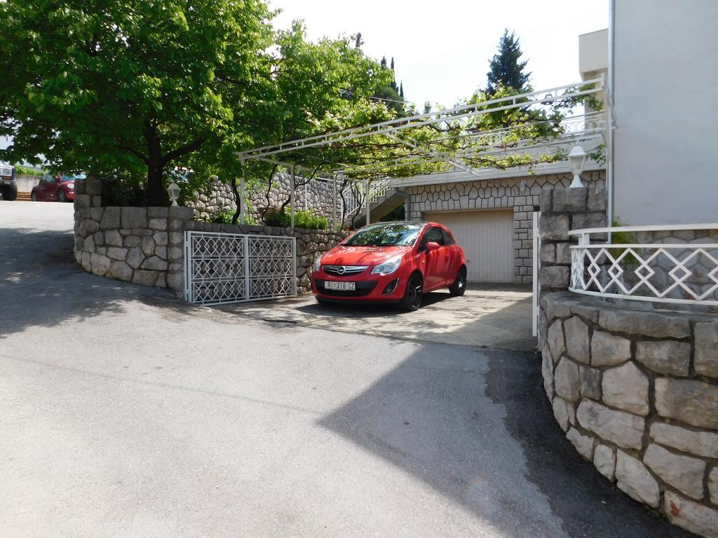 Helen Apartments Crikvenica Eksteriør billede