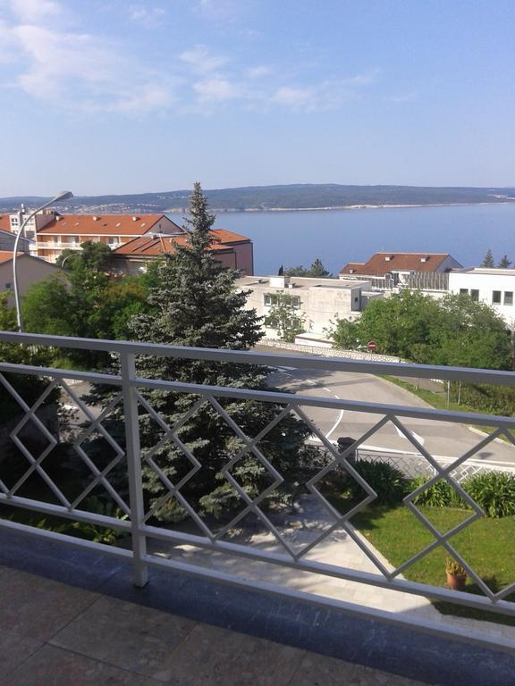 Helen Apartments Crikvenica Eksteriør billede